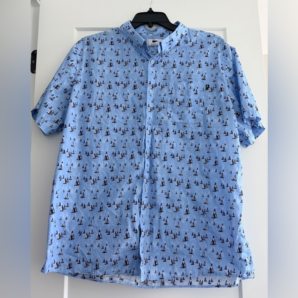 EUC Southern Lure Men’s Sky
Blue Sailboat Print Button Down Shirt, Size 3XL